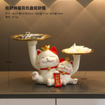 statue chat porte bonheur blanc doré artisanal détails dorés pochette rouge plateau texte rouge