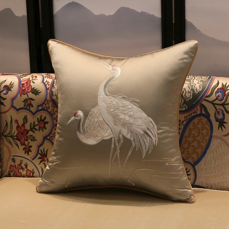 taies d'oreiller brodées oiseaux traditionnel bleu beige doré maison hospitalière imperméable respectueux environnement 45x45cm