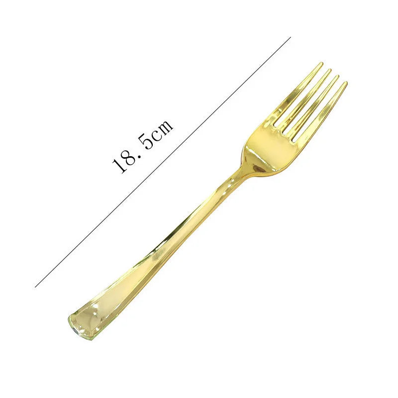 vaisselle jetable dorée assiettes fourchets cuillers serviettes festives or blanc mariage anniversaire noel