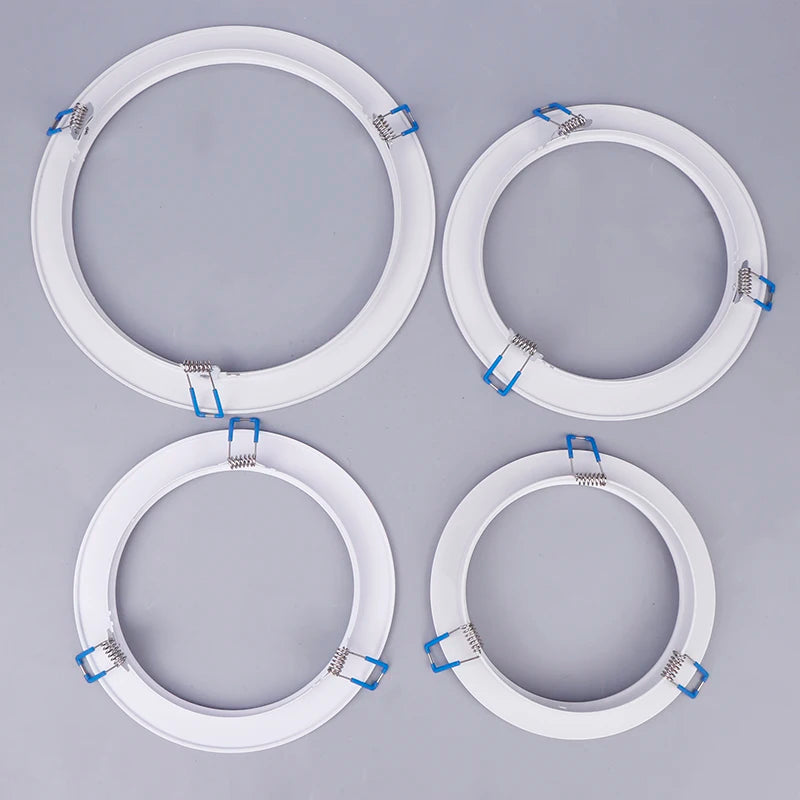 anneaux fixation luminaire blancs modernes downlight led opaques rond lisses variante adaptable