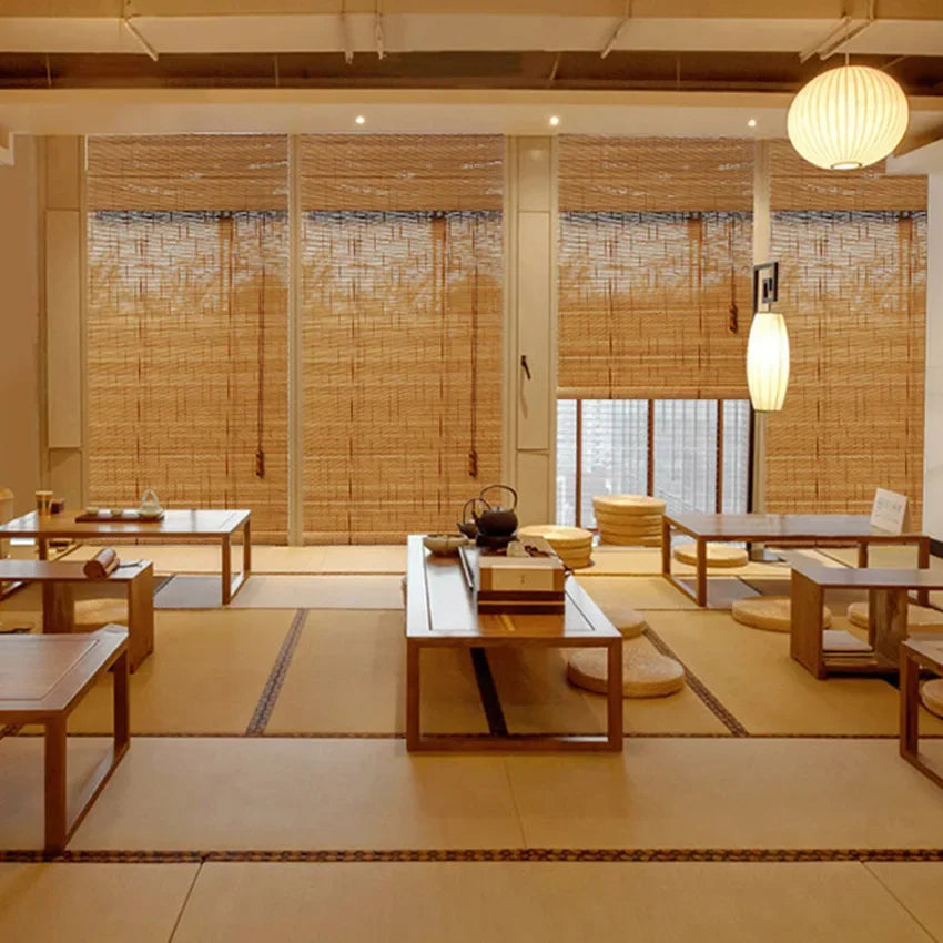 Style chinois moderne du rideau en bambou dans une décoration zen