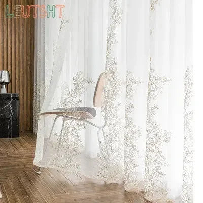 rideau blanc brodé fleurs transparent moderne chambre salon hospitalière