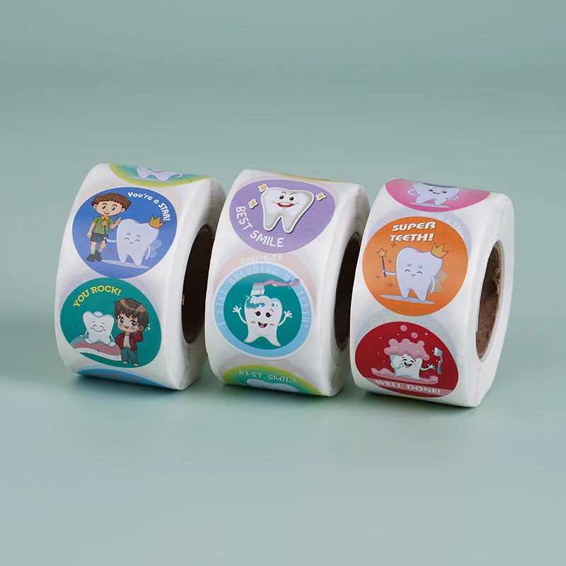 étiquettes autocollantes dents dessins animés multicolores sourires enfants cartoonaux positifs