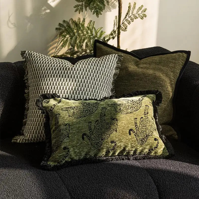 housse coussin motif léopard noir vert olive moderne décoration intérieure polyester carré sofa chaise