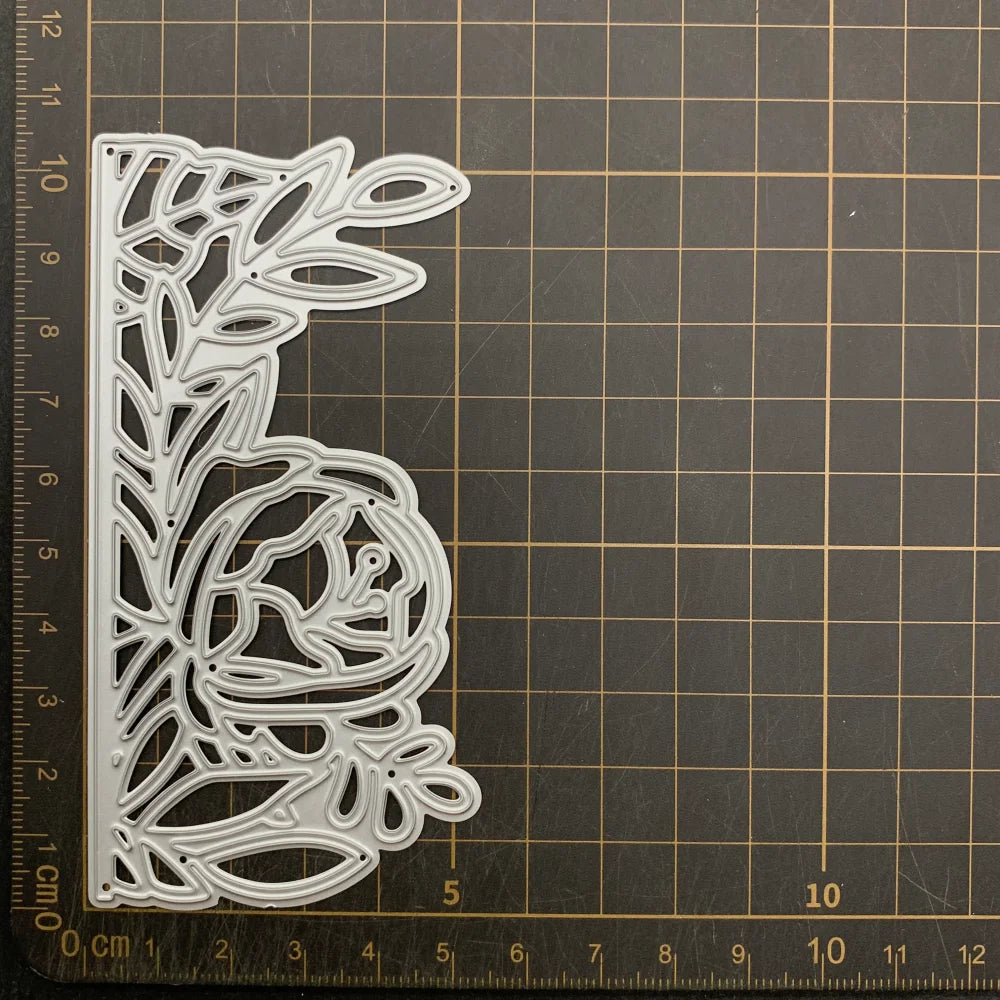 découpe papier gabarit floral géométrique abstrait art deco lettres noël opaques bricolage scrapbooking