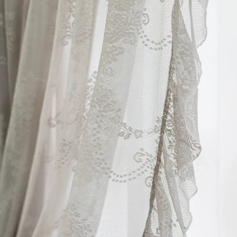 rideau gris semi transparent brodé fleurs classique fenêtre française polyester