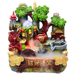 Une composition ornée de figurines colorées représentant un paysage fantaisiste avec des éléments asiatiques traditionnels, comme des pagodes, des pièces de monnaie et des éléments naturels stylisés.