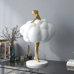 sculpture décorative femme nuage or argenté moderne minimaliste tour eiffelDecoration intérieureAccessoire designOpaque