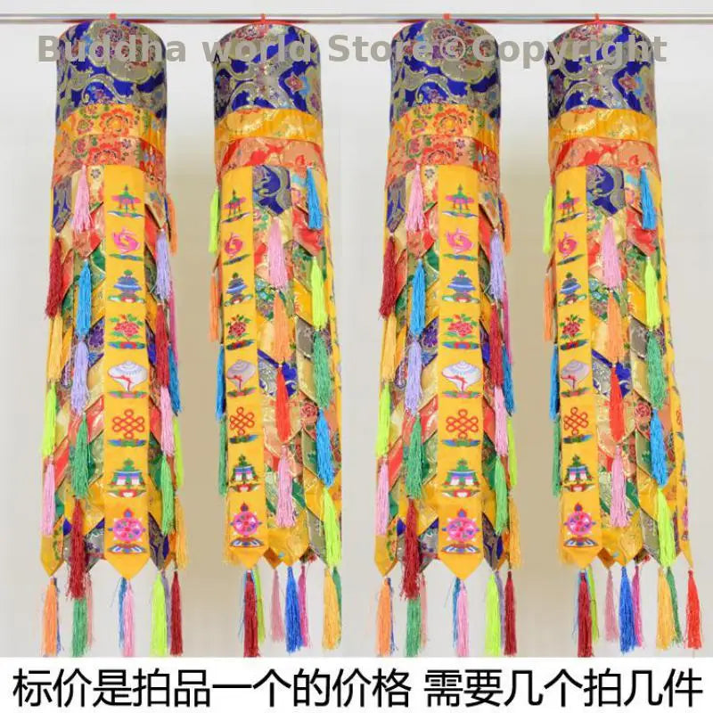 ornement mural multicolore artisanal broderie traditionnelle tassels colorés suspendu crochet decoratif