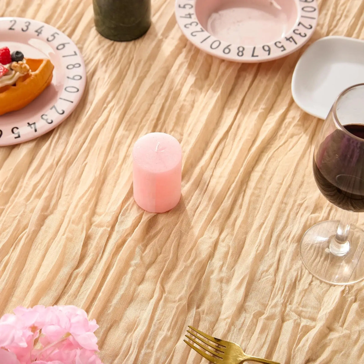serviette table beige clair rayures fines moderne décoration table banquet