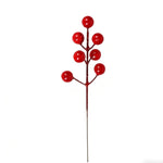 bouquet artificiel feuilles vertes baies rouges poudre blanche naturel décoratif vase blanc serviettes assiettes