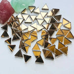 mosaïque triangles couleurs modernes noir doré bleu vert jaune violet carreaux opaques bricolage art