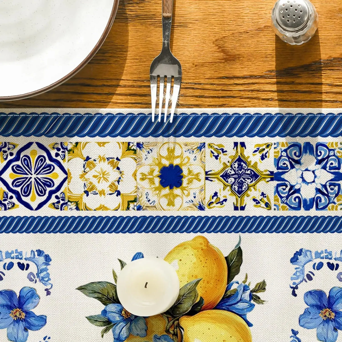 tableau lin motif floral citron été blanc bleu jaune decoration maison rustique classic