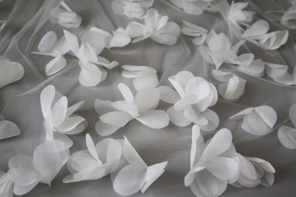 voile mariée blanc fleurs blanches classique translucide sans ourlet fixe invisible erotique