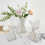 vase transparent verre texturé moderne intérieur décoration florale artificielle minimaliste table accueil