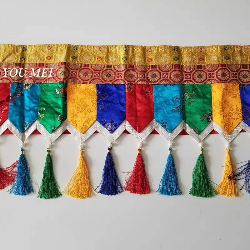 guirlande décorative ethnique fleurs motifs géométriques tissu opaque couleurs vives