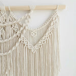 tapisserie macramé coton ovale motifs géométriques franges bohème bois opaque