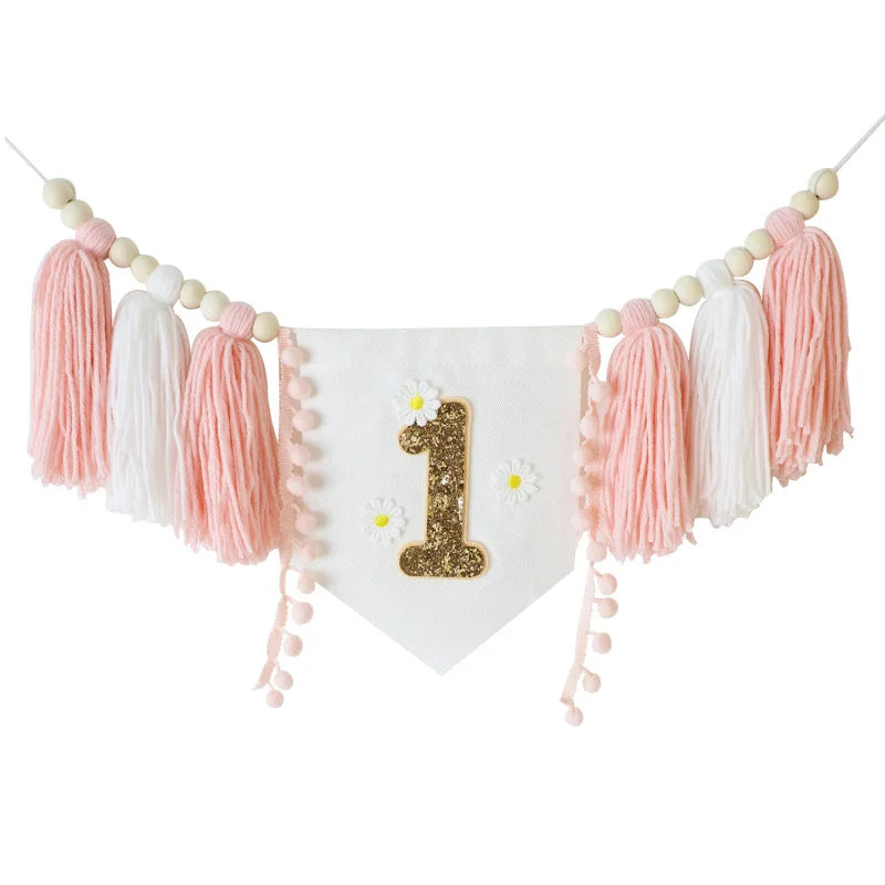 guirlande décoration enfantine couronne fleurs blanches pompons roses numéro doré margarita