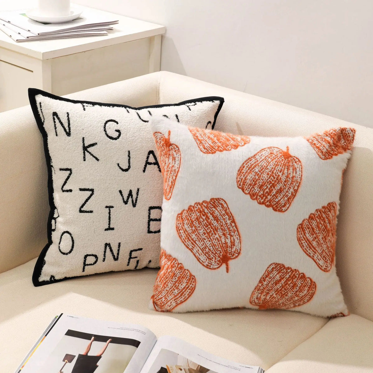 housse coussin moderne nordique motif papillons blanc noir polyester 45x45cm decoration salon