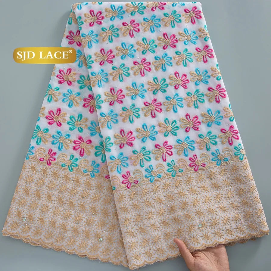 tissu dentelle multicolore brodé fleurs motifs géométriques translucides élégants occasionnels soirée mariage