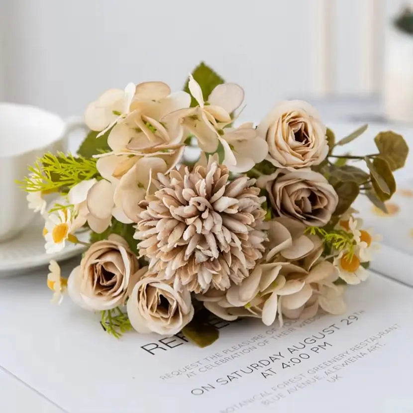 bouquet fleurs artificielles velours rose blanc beige vert modernes élégantes décoration intérieure mariage anniversaire