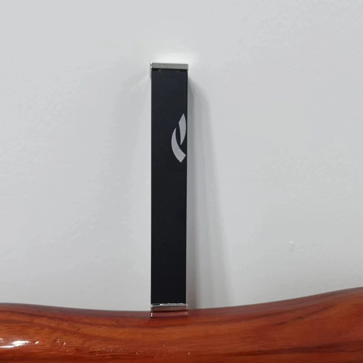 accessoires mezzuzah métal gris noir blanc marbre adhésif moderne religieux maison judaïsme