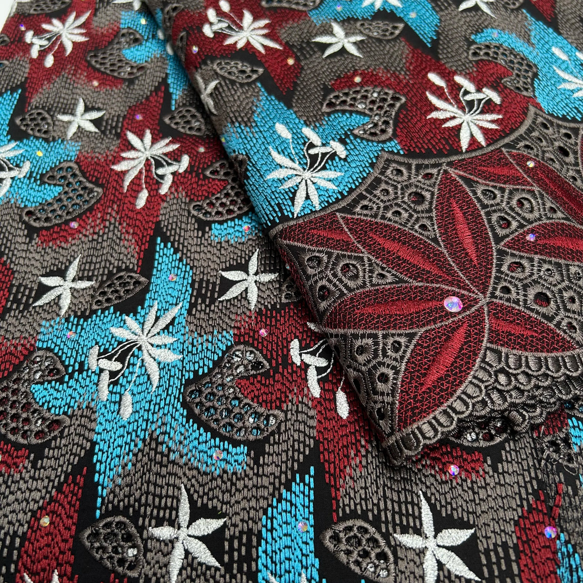 tissu coton dentelle voile party robe ethnique brodé strass fleurs gris rouge bleu blanc