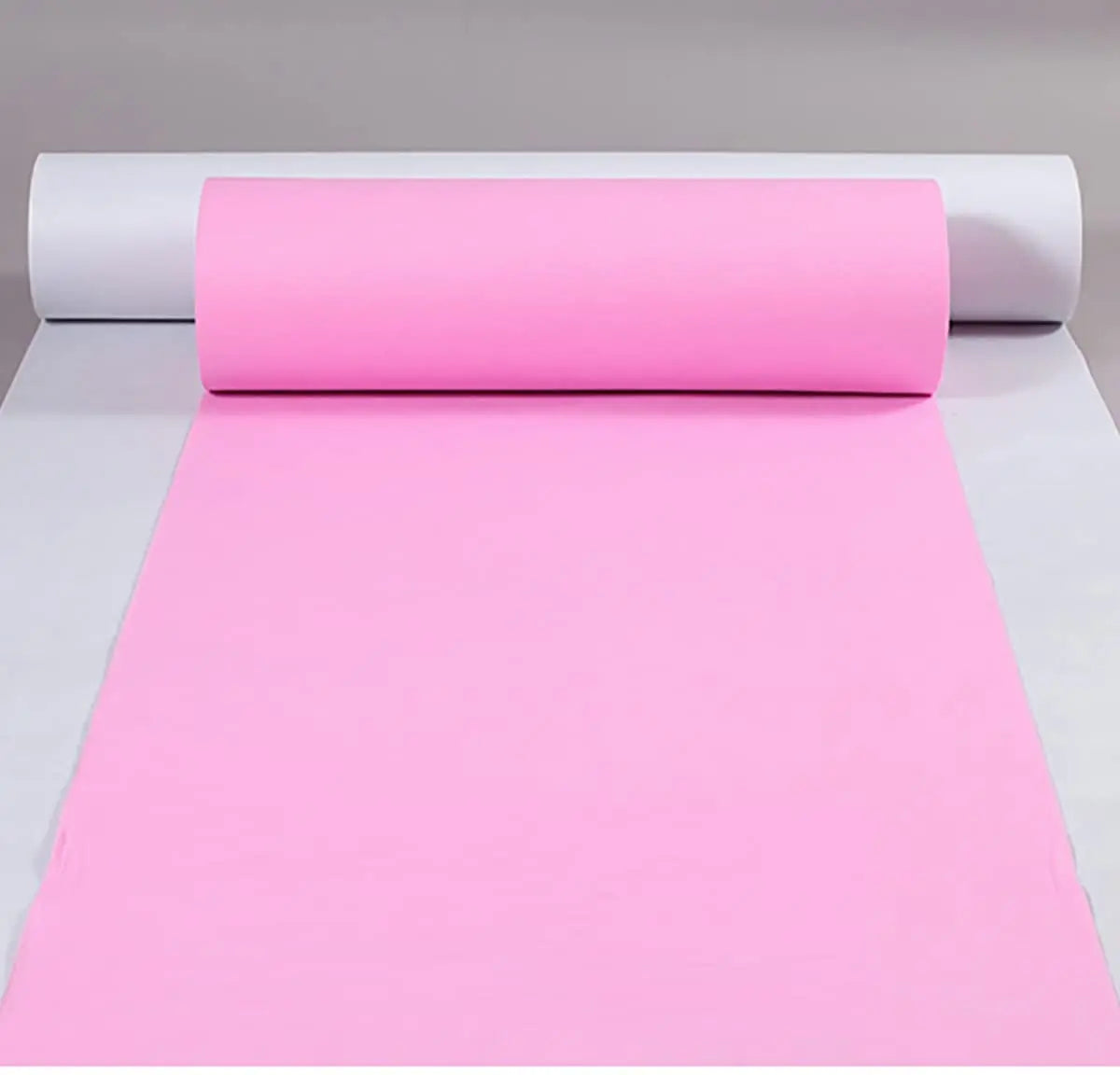 tapis sol rose clair moderne sans fixation longueur variable événementiel uni sans broderie