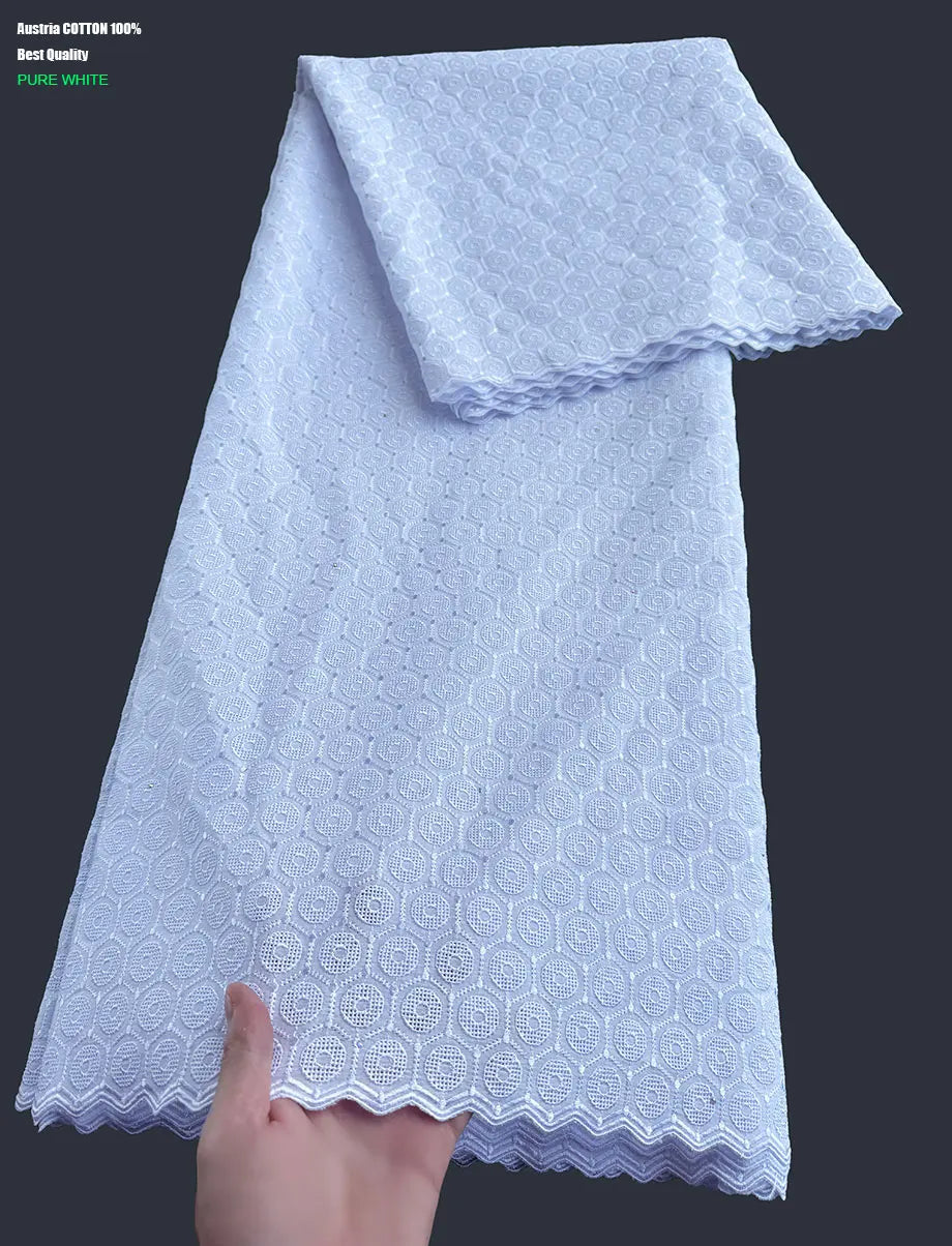 dentelle coton blanc rose bleu ciel motifs floraux texture fine mariage qualité supérieure