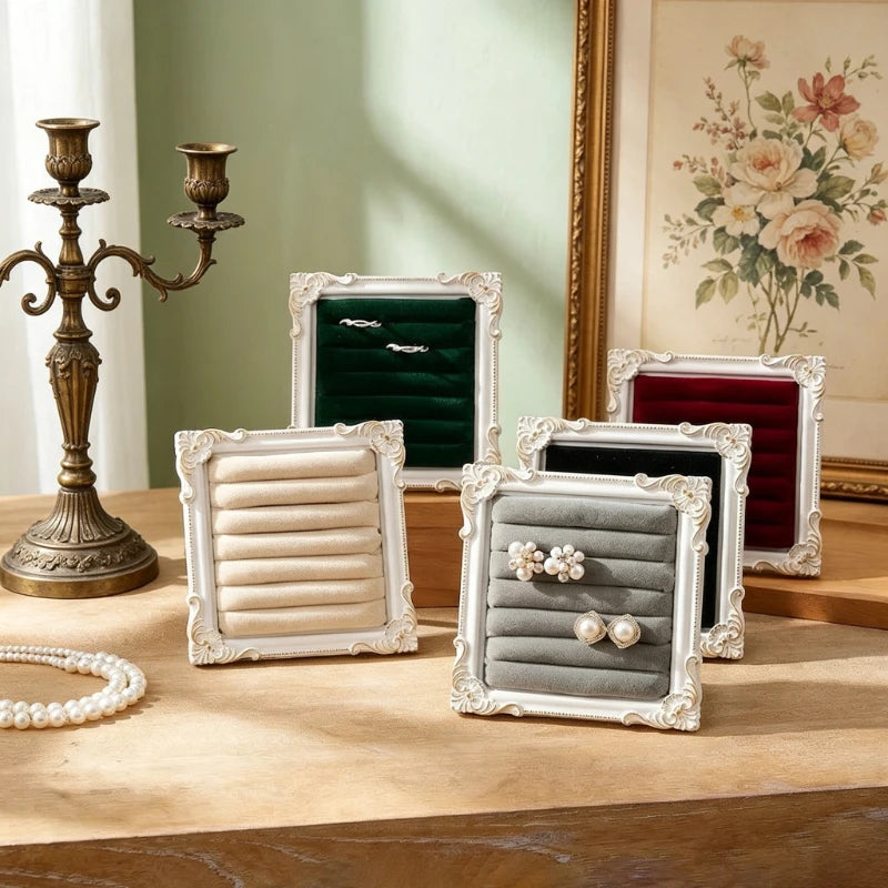 présentoir bijoux bois velours classique vert blanc rouge gris noir femmes