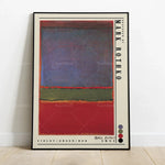 L'image représente une œuvre d'art abstraite composée de formes géométriques colorées dans les tons de violet, de vert et de rouge, créée par l'artiste Mark Rothko en 1951.