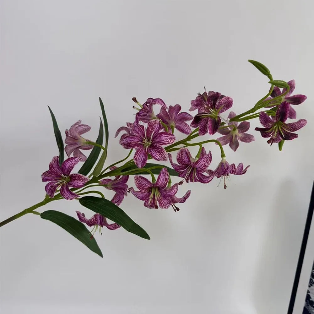 décoration intérieure moderne bouquet artificiel fleurs variées blanc rose jaune violet réaliste