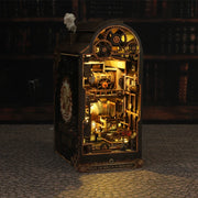 maquette steampunk bois engrenages lampes vintage décoration artisanal figurines industrielle
