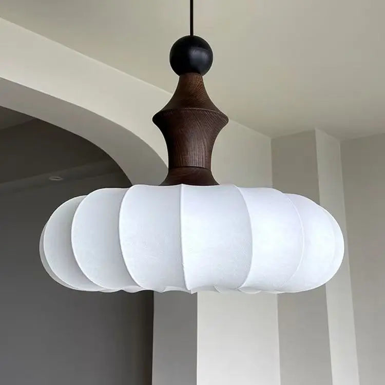 lampe suspendue moderne scandinave rayures noires blanc chaîne noire chambre salon étude hall