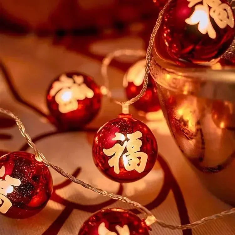 décoration festive lanternes chinoises rouge caractères chinois guirlande lumineuse éclairage noël nouvel an mariage