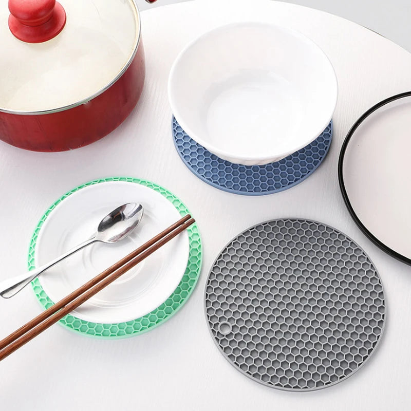 tapis table silicone moderne hexagones antidérapant résistant chaleur plat antidérapant multicolore vert violet bleu