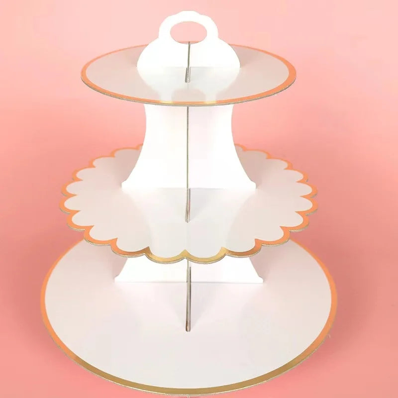 support cupcakes iridescent moderne rayures horizontales motifs floraux dorés anniversaire festive