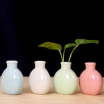 vases table bleu clair blanc vert pastel rose poterie minimaliste