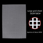 grille perforée moderne noir blanc plastique travaux manuels couture broderie tissage