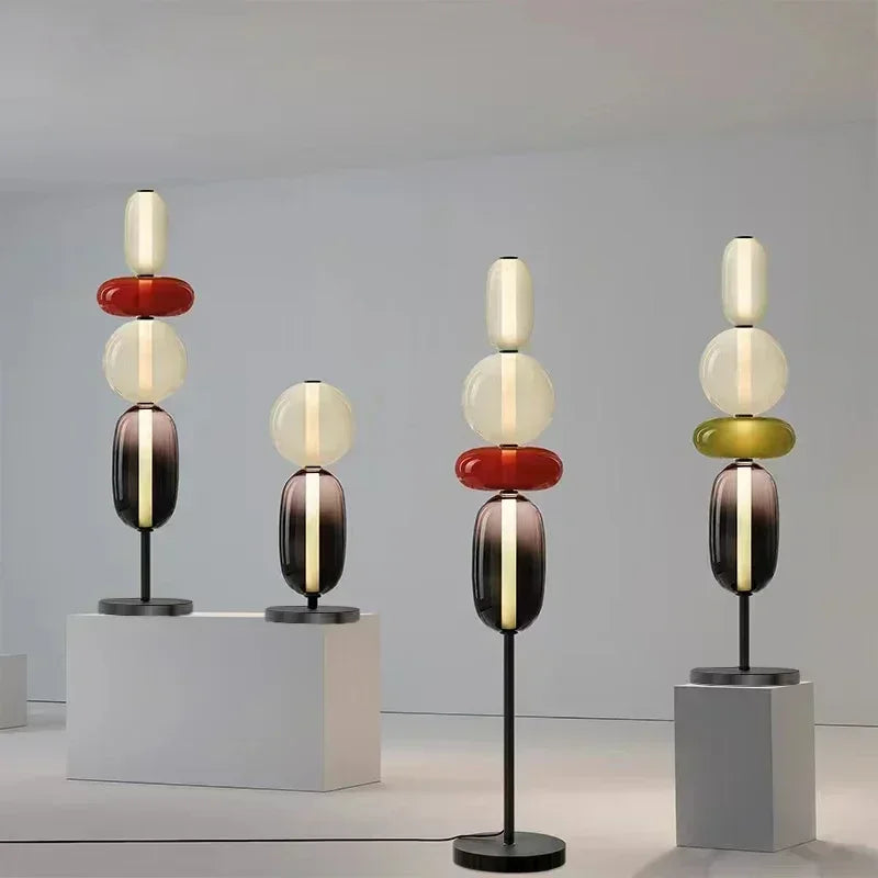 lampe sol led moderne sphères colorées semi transparentes blanc rouge vert noir marron scandinave