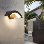 Vue de profil de l'applique murale en aluminium noir