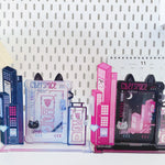 cadre photo cyberpunk transparent graphismes futuriste noir rose violet