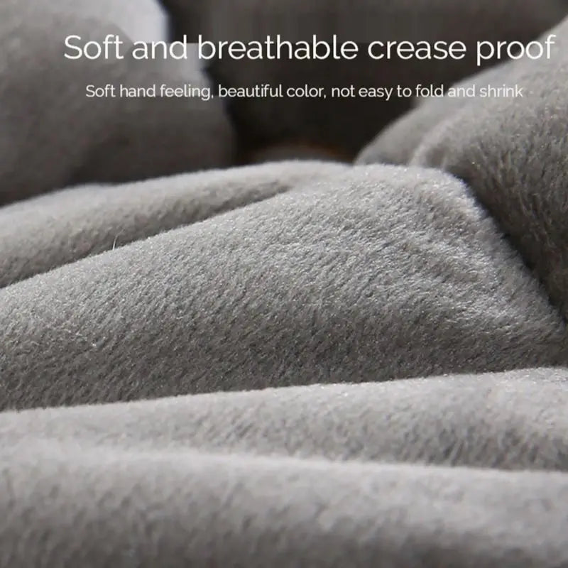 Tête de lit installée dans une chambre moderne avec décoration épurée