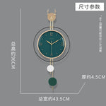 horloge murale moderne or boisée tête cerf suspension décorative vert blanc chambre verte