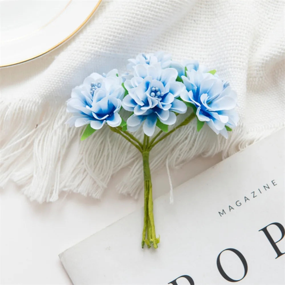 décoration intérieure bouquets artificiels fleurs pivoines classiques rouge rose blanc jaune bleu violet