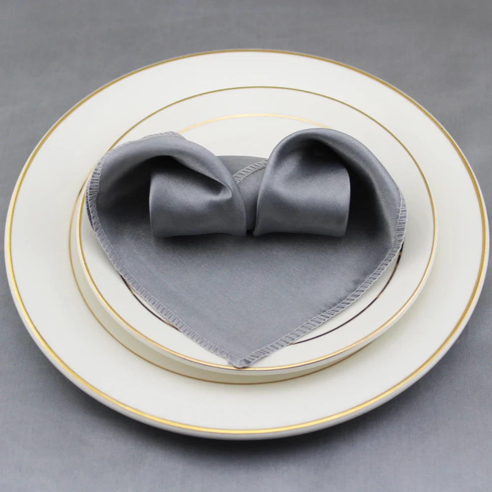 serviette table satin pliée forme coeur mariage décoration fête