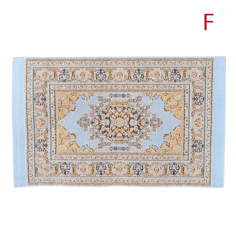 tapis ornements floraux motifs géométriques rouge beige bleu rose vert classique traditionnel miniature