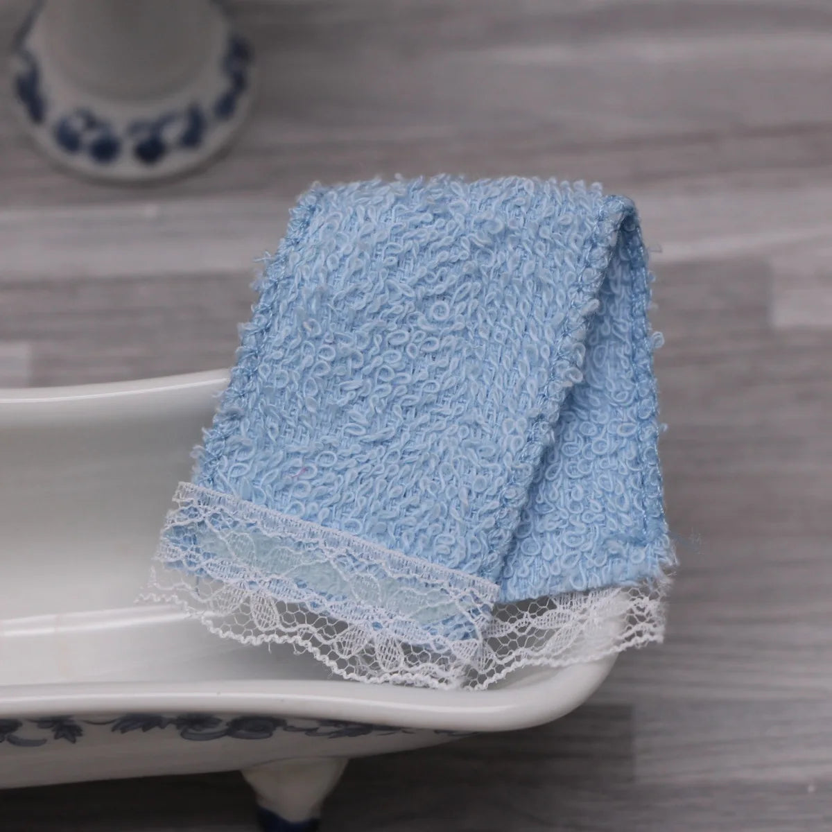 pompom bain serviettes moderne doux blanc rose vert violet jaune dentelé pratique chambre