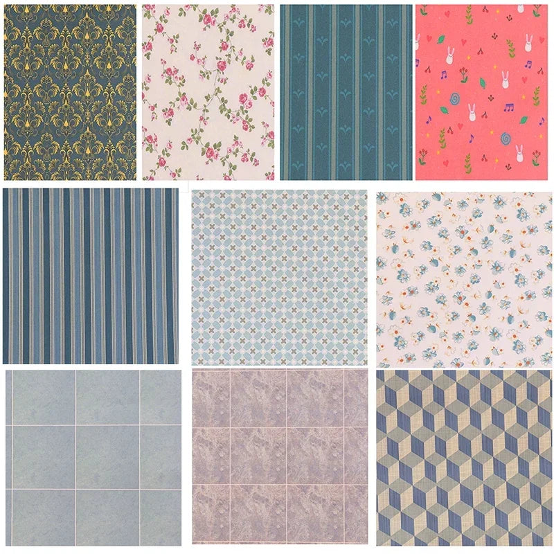 décoration intérieure papier peint floral moderne bleu rose gris blanc