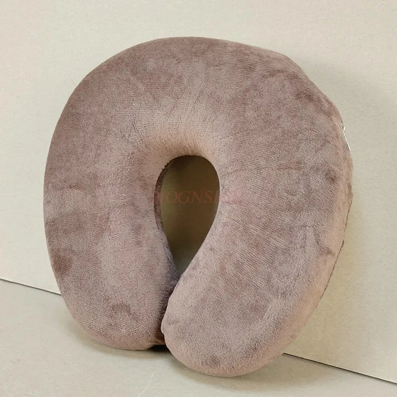 coussin ergonomique forme oreiller voyage marron beige doux mousse blanche zip métallique